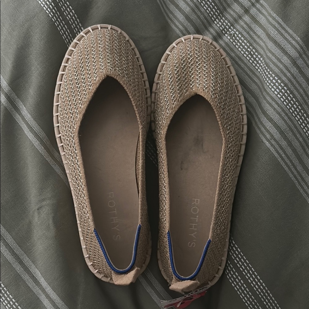 Rothy's Tan Ballet Flats Comfortable Versatile Design (NEVER WORN)